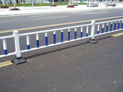 道路护栏图片2